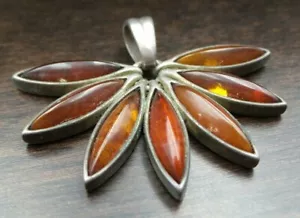 Hermoso Colgante Vintage De Diseñador Europeo Plata Esterlina y Ámbar de Mediados de Siglo - Imagen 1 de 9