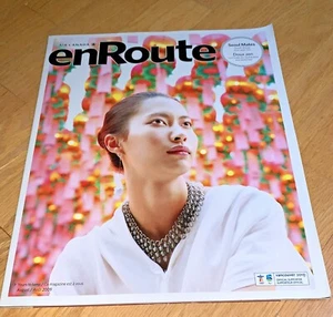 August 2009 AIR CANADA ENROUTE Magazine - EN ROUTE - Seoul South Korea - Imagen 1 de 8