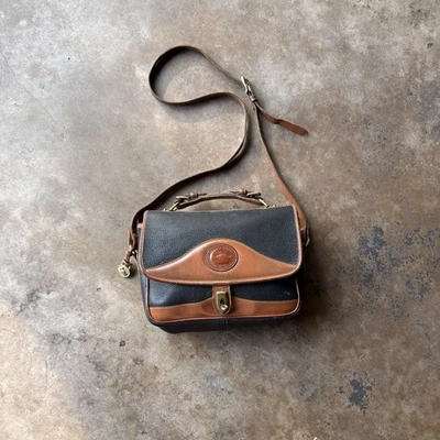 Vintage Dooney And Bourke Black And Tan Crossbody Purse Pebbled Leather AWL - Image 1 of 4