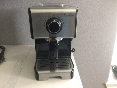 Capresso Pump Espresso and Cappuccino Machine EC100 Model 123.05 Tested - Image 1 of 4