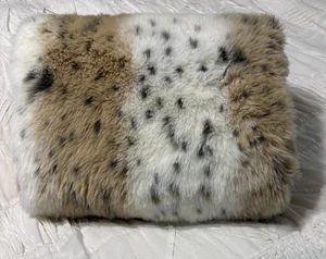 Pottery Barn Teen Kunstfell Schneeleopard Überwurf 45" x 60" weiche pelzige Decke - Bild 1 von 10