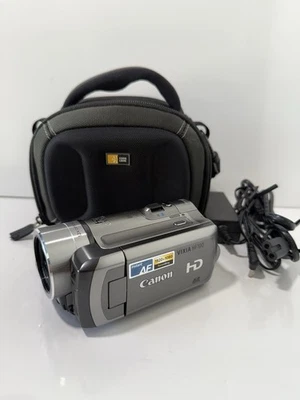 Canon Vixia HF100 Full HD Flash Memory Camcorder Video Camera 12x Optical Zoom - Image 1 of 4