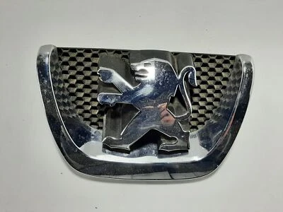 PEUGEOT 5008 Autohersteller-Emblem 9686/4156 2011 17053935 - Bild 1 von 4