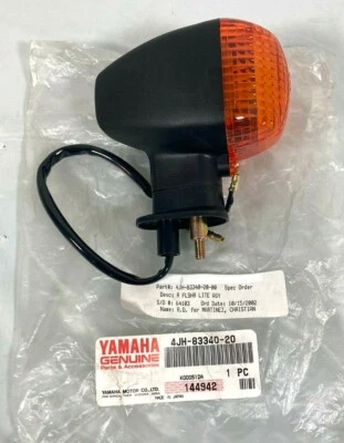 Señal de giro trasero derecho original Yamaha 95-07 YZF600R OEM 4JH-83340-20 NUEVO EN CAJA NUEVO Foto 1 de 4