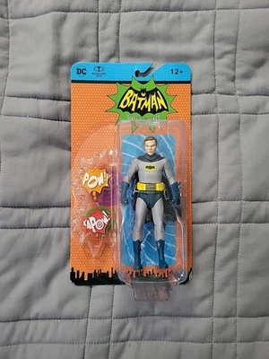 McFarlane Toys DC Retro Batman 66 Alfred como Batman Nuevo Foto 1 de 2