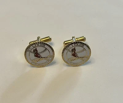 RARO Juego de 2 gemelos redondos vintage de los Cardenales de San Luis de 3/4” con logotipo antiguo de la MLB 1991 Foto 1 de 4