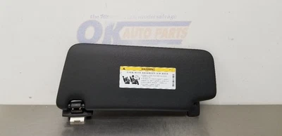 17 MERCEDES BENZ C63S AMG W205 СЕДАН СОЛНЦЕЗАЩИТНЫЙ КОЗЫРЕК ПРАВЫЙ ПАССАЖИРСКИЙ ЧЕРНЫЙ - Изображение 1 из 4