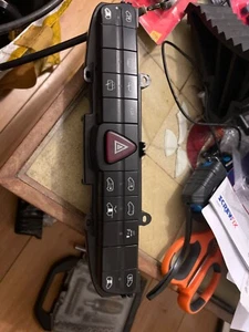 Mercedes Vito W639 111 2011 Gefahrtür Heckheizung Scheibenschalter Steuerung - Bild 1 von 3