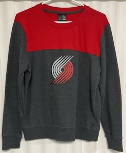 Portland Trailblazers Sweatshirt Girls Extra Large. 4570 - Picture 1 of 3