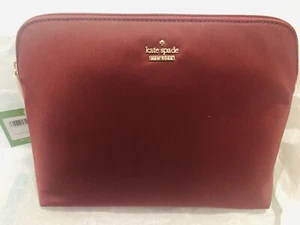 Kate Spade Briley Nylon Top Zip Medium Makeup Travel Case Dark Currant NWT - Picture 1 of 10