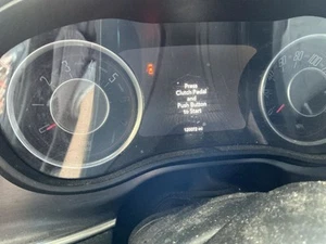 Speedometer Cluster 160 MPH ID 68288906 Fits 16 CHALLENGER 4878895 - Picture 1 of 12