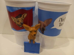 2 Vintage Taco Bell Chihuahua Cup's ROT & BLAU Pepsi 1998 + Spielzeugteil - Bild 1 von 12