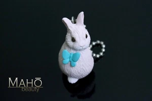 Japanisches Maskottchen Schlüsselanhänger Telefongurt Charm Kaninchen Usagi Hase Schmetterling Ostern - Bild 1 von 2