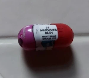 Mighty Beanz Moose 2010 #39 Milkshake Bean Look for More To Combine Shipping - Picture 1 of 3
