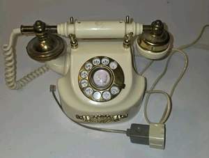 Vintage 1970s Coquette Rotary French Princess Style Telephone Ivory Gold TESTED! - Picture 1 of 11