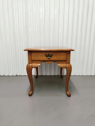 Broyhill Furniture Rustic Country Style Pecan 22" Accent End Table,;23.25 High Cover