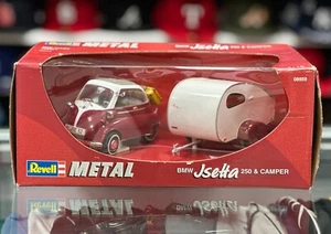 Revell 1/18 BMW Isetta 250 & Knutschkugel 250 Camper Sealed - Picture 1 of 11