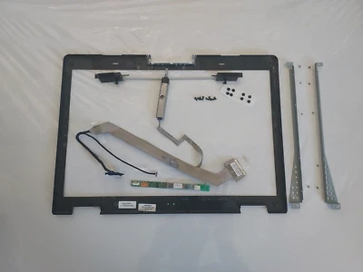 Acer Aspire 9300 Original Screen Bezel Set - Image 1 of 4