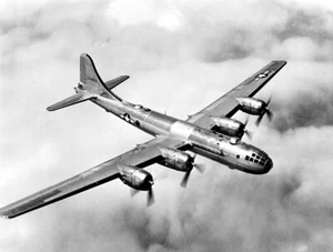 B-29 Bomber Superfortress WWII training historical films+Commanders manual - Bild 1 von 3
