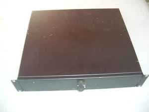 19" Rackschublade 2HE 39,5cm Einbautiefe, abschließbar 95% Auszug gebraucht - Bild 1 von 7
