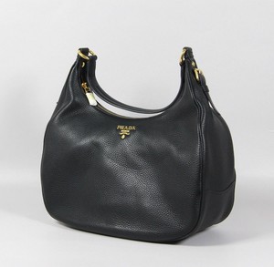 prada vit daino nero