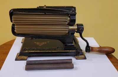 Antique Fine 1870's EAGLE AMERICAN MACHINE Co. ROLLER FLUTTER FLUTING Iron - Image 1 of 4