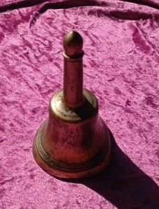 Ancienne cloche d'église en bronze doré | Bon état - Picture 1 of 2