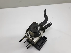Ford Fiesta JA8 - ABS Steuergerät Hydraulikblock 8V512C405AE (01) - Bild 1 von 6