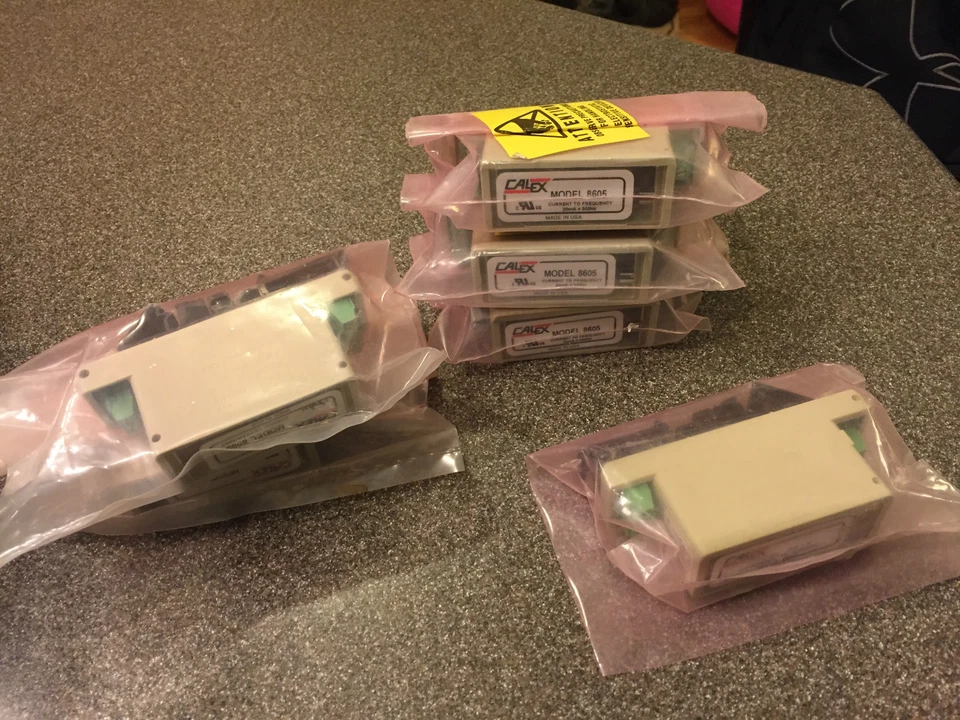 CALEX * TWO CHANNEL SIGNAL CONVERTER * MODEL 8513 NEW IN THE BOX!   - Image 1 of 1