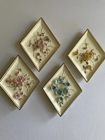 Vintage Set of 4 Lefton 2780 Diamond Ceramic Wall Plaque Raised Flowers Cover