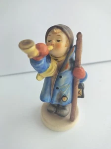 Vintage Goebel Hummel Hear Ye, Hear Ye  Germany 15/0 Bugle Boy Announcement - Picture 1 of 9