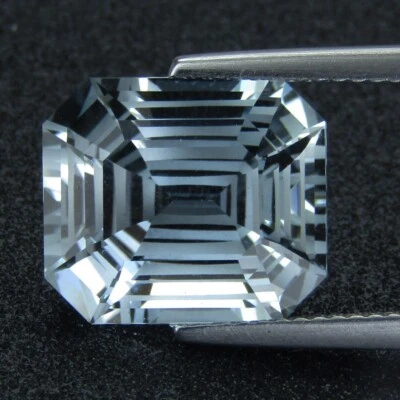 10,50 quilates brillante topacio blanco natural elegante esmeralda corte mágico Brasil piedra preciosa Foto 1 de 4