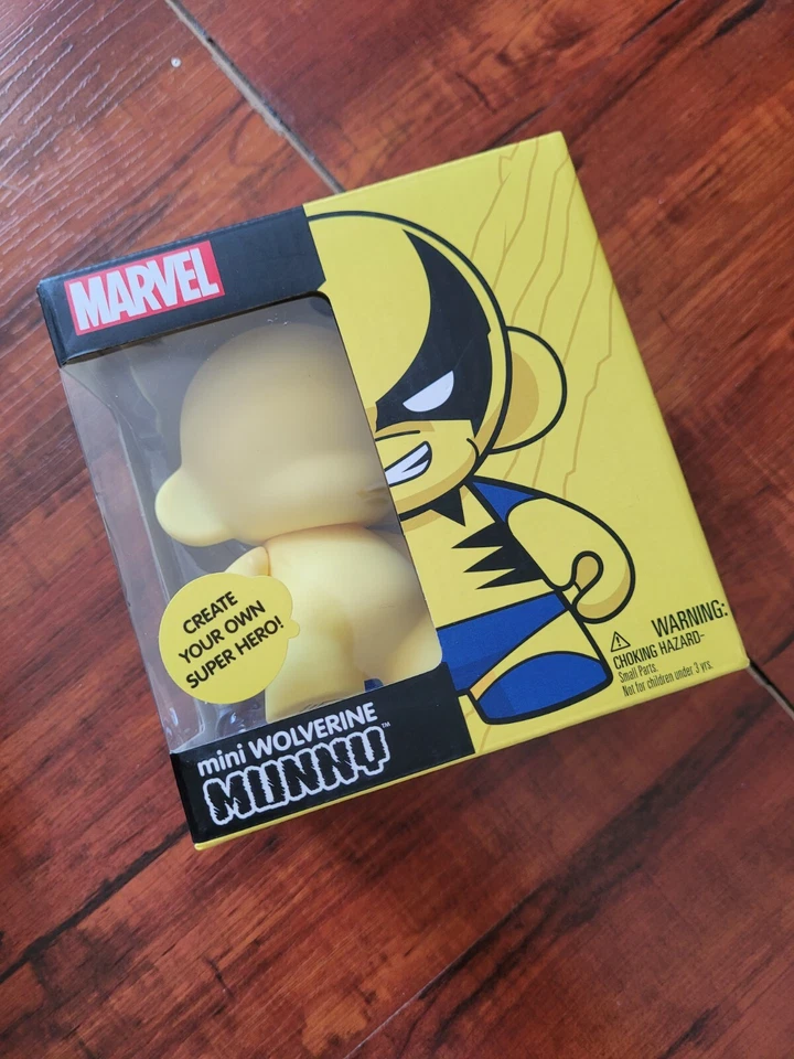 2013 KIDROBOT MARVEL 4" MINI MUNNY WOLVERINE DIY VINYL FIGURE NEW - Image 1 of 2
