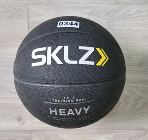 SKLZ Heavy Weight Control Trainingsball Basketball schwarz 29,5 Indoor Outdoor - Bild 1 von 5