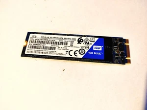 Western Digital WD Blue 3D NAND SATA, 1 TB, M.2 2280, SSD interno - Imagen 1 de 2