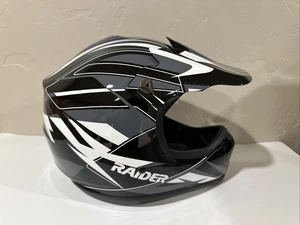Raider GX3 Youth Large Helmet NEW In box.  Great For MX. Lightweight Adj visor - Picture 1 of 10