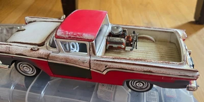 1:18 1957 FORD RANCHERO BARN FIND CUSTOM DIECAST CAR PICK UP WEATHERED RUSTED - Image 1 of 4