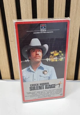 Silent Rage - RCA - Chuck Norris - VHS NTSC - Original Shrink Wrap - Sealed - Bild 1 von 4