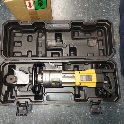 Máquina portátil dobladora de barras de refuerzo hidráulicas eléctricas Goener's nueva sin usar Foto 1 de 4