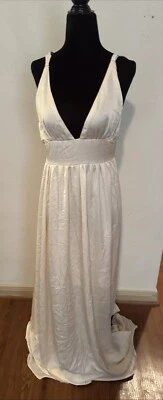 Vestido de noche Sheinside mediano sin mangas hasta el suelo champán abertura frontal Foto 1 de 4