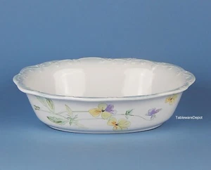 Pfaltzgraff VIENNA FLORAL, Oval Vegetable Serving Bowl, SUPERB+ Condition! - Picture 1 of 3