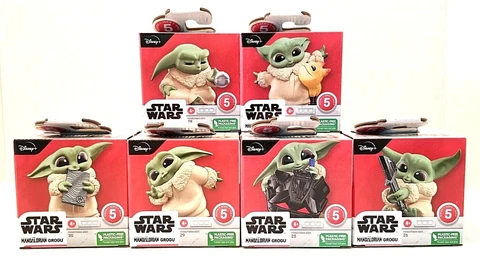 Hasbro Star Wars The Mandalorian Grogu The Bounty Collection Series 5. Pick Fav Cover