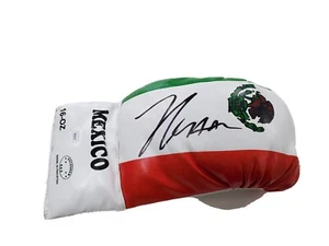 Julio Cesar Chavez Signed Mexican Mexico Boxing Glove JSA COA Very Rare Proof - Picture 1 of 5