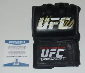 CHUCK LIDDELL SIGNED AUTO'D UFC OFFICIAL FIGHT GLOVE BAS COA 17 47 66 PRIDE FC - Picture 1 of 3