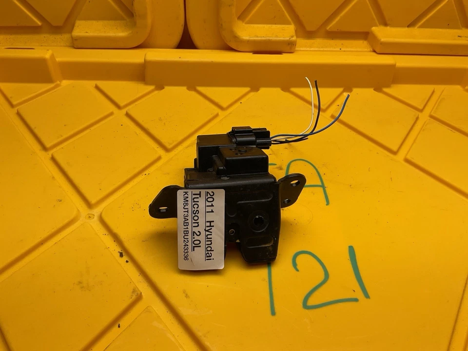 Hyundai Tucson GLS 2010-2013 puerta levadiza puerta trasera maletero tapa pestillo bloqueo actuador OEM Foto 1 de 4