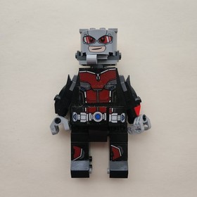 LEGO Marvel Giant-Man Minifigure Ant-Man Minifig 76051 Airport Battle Incomplete