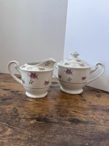 Juego de azucarero y crema Noritake Rosette Japón floral rosa y platino - Imagen 1 de 13