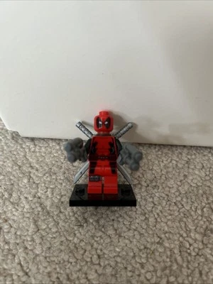 LEGO Deadpool Minifigure 6866 Marvel X-Men - Wolverine's Chopper Showdown SH0032 - Image 1 of 4