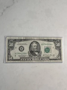 (1) $50.00 Series 1981-A Federal Reserve Note New York F-2122B - Picture 1 of 2