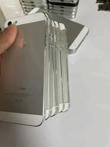 📱 Smartphone Apple iPhone 5 32 Go - Débloqué Noir Blanc État Grade A 📱 - Photo 1/10